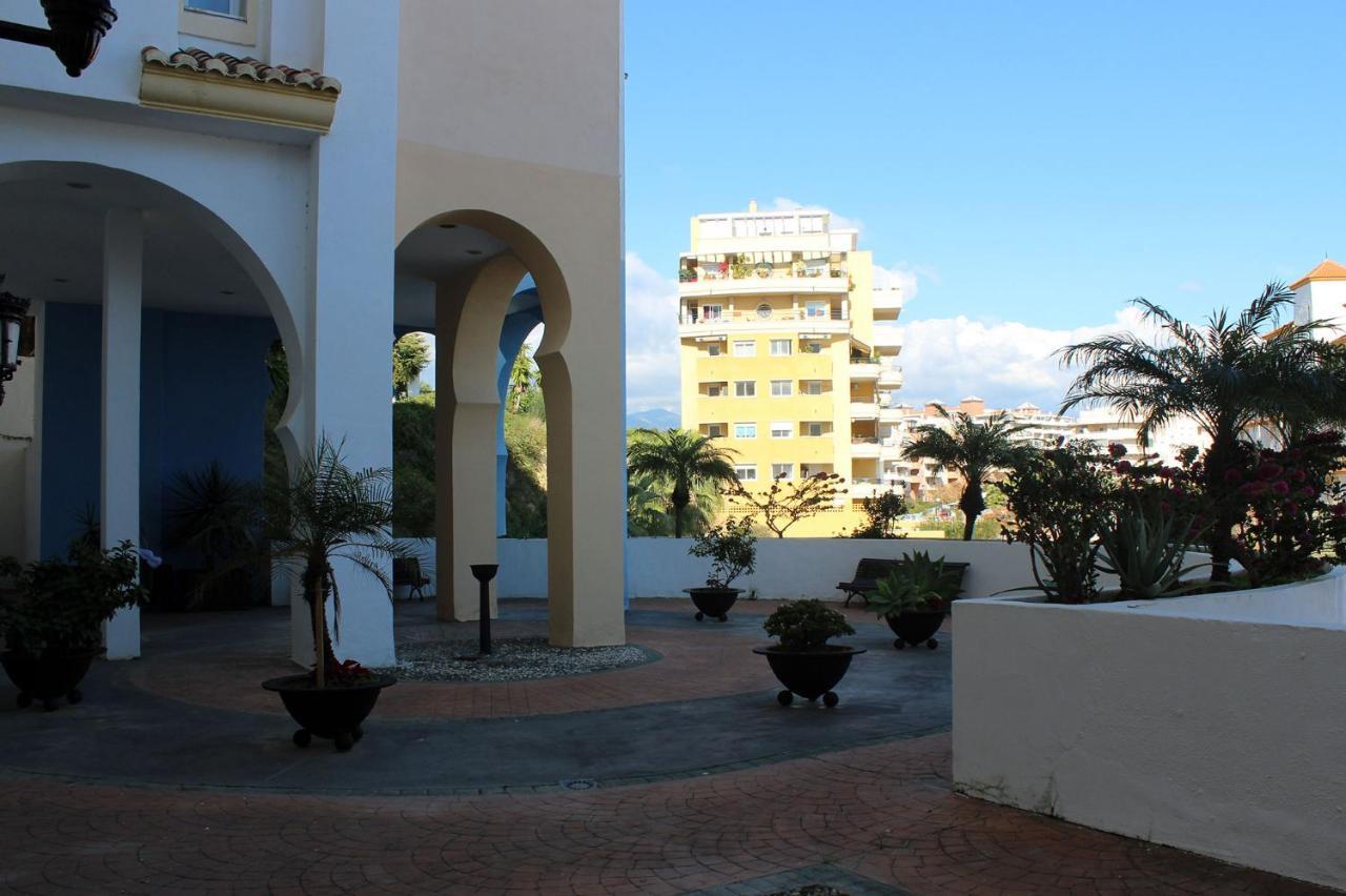 Ferienwohnung Puerto Blanco Estepona Exterior foto